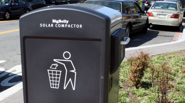 bigbelly_solarcompactor-590x330