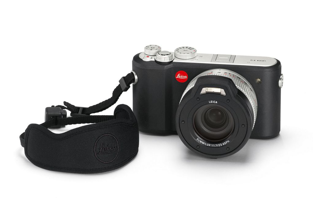 Leica_X-U_floating_carrying_strap.0