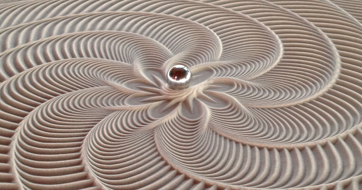 Sisyphus Kinetic Art Table