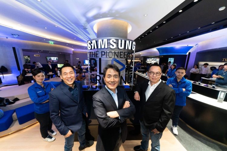 Samsung Experience Store Large ชั้น 4 CTW