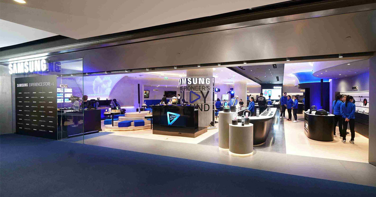 Samsung Experience Store Large ชั้น 4 CTW