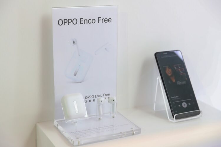 OPPO Enco Free true wireless