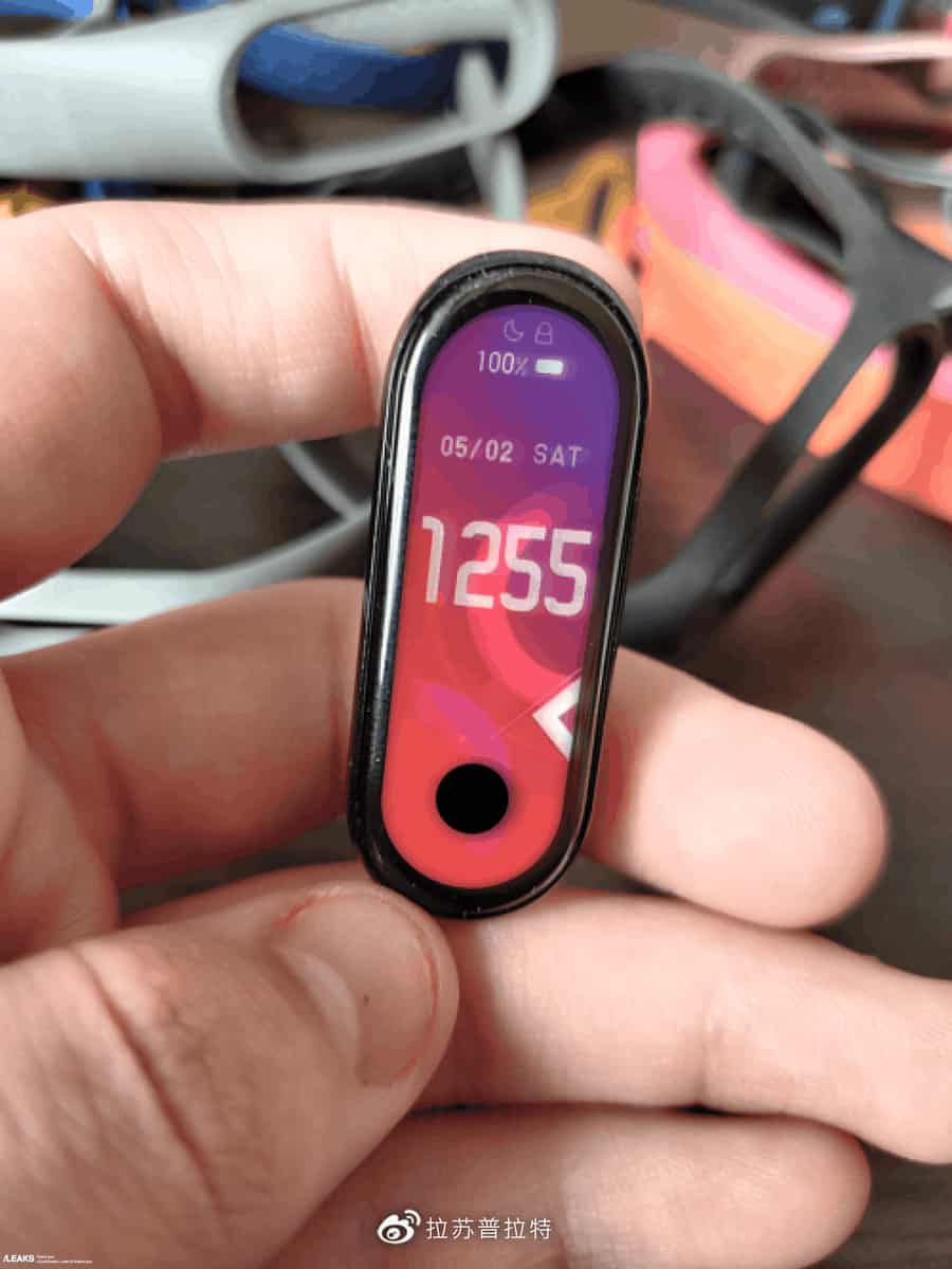 leaked images of XIAOMI MI BAND 5
