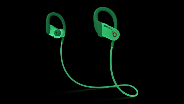 Powerbeats glow-in-the-dark