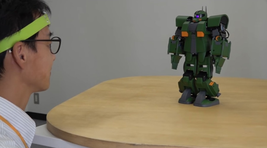 Control Gundam with your brain