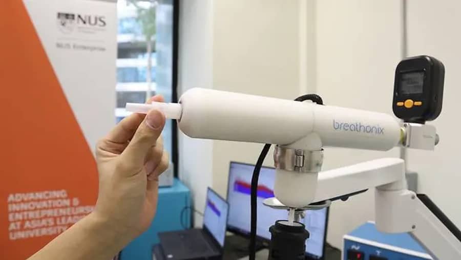 Singapore COVID-19 breathalyser test Breathonix
