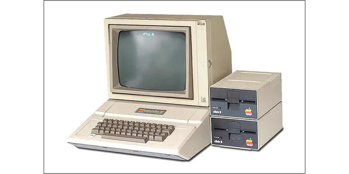 1978 AppleDisk II drives