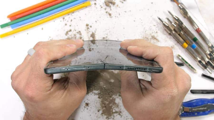 Galaxy Z Fold 3 durability test