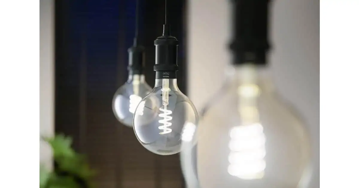 ็Hue filament lights bulbs