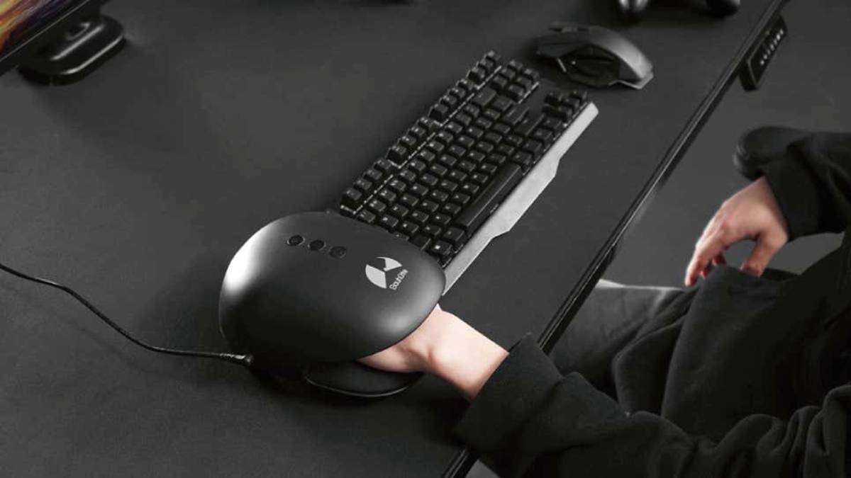 Bauhutte MSG-O1H-BK state-of-the-art hand massager  Relieve fatigue for gamers thumbnail
