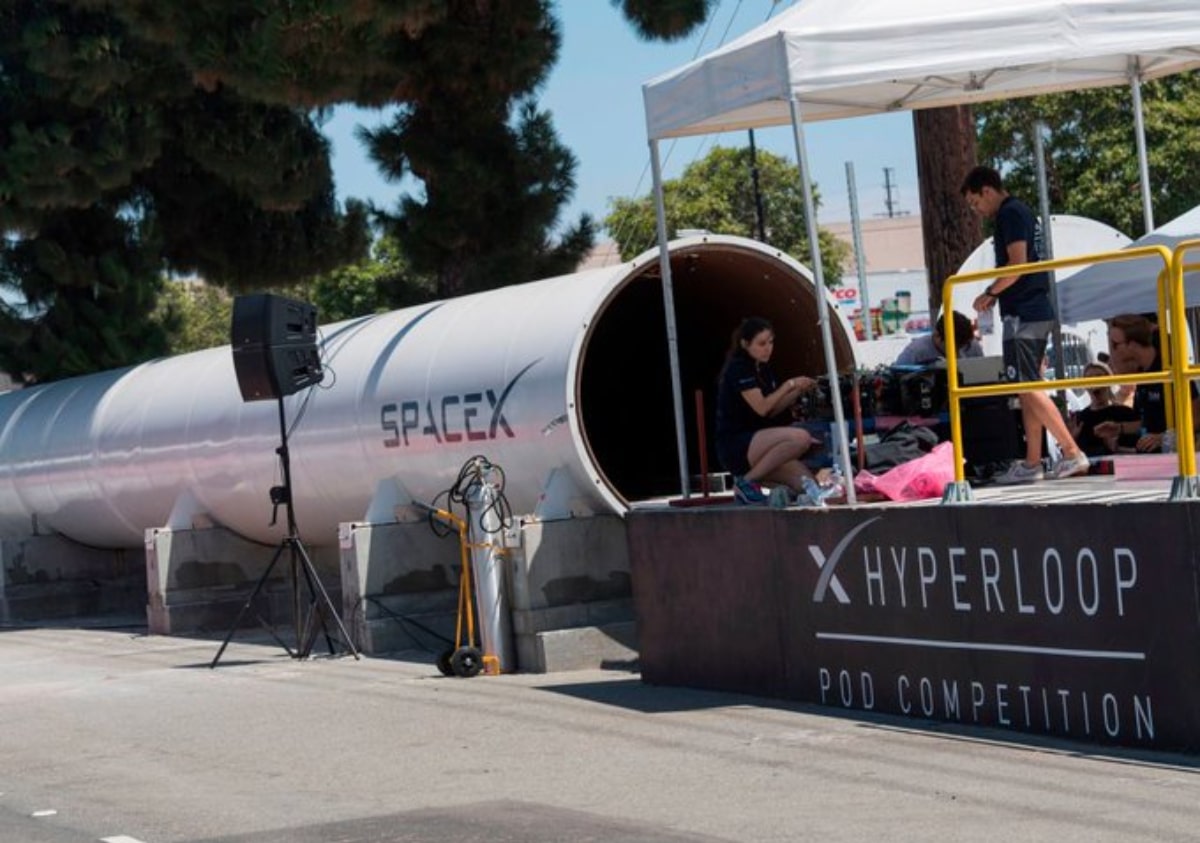 SpaceX Hyperloop Tube Remove
