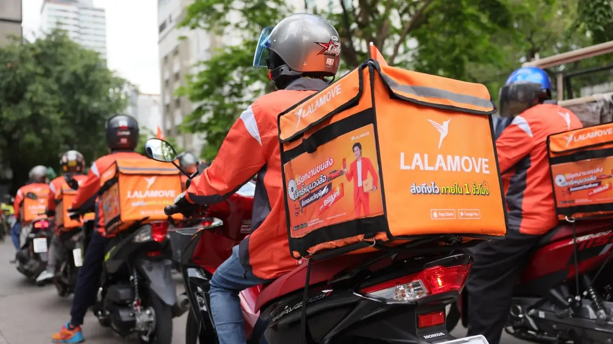 Lalamove-บริการเภสัชกรรมทางไกล-Delivery-Partner