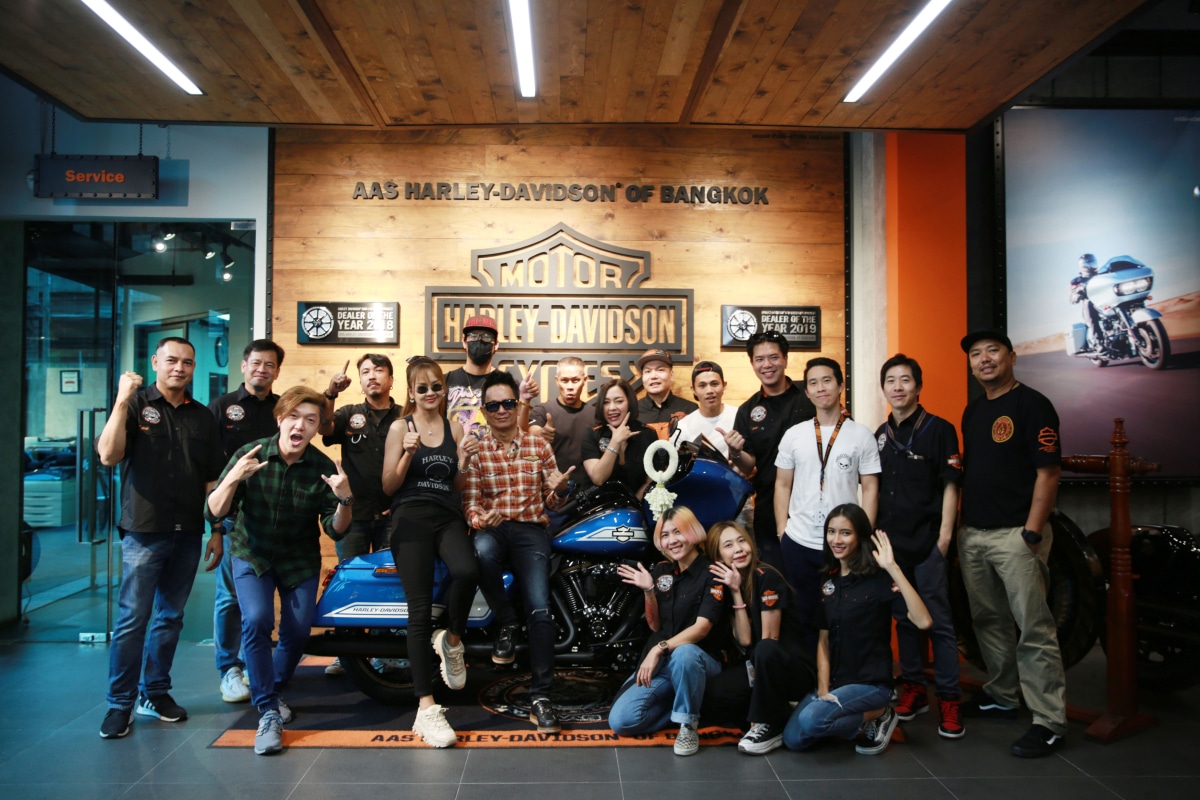 HARLEY-DAVIDSON รถมอเตอร์ไซค์ Fast Johnnie