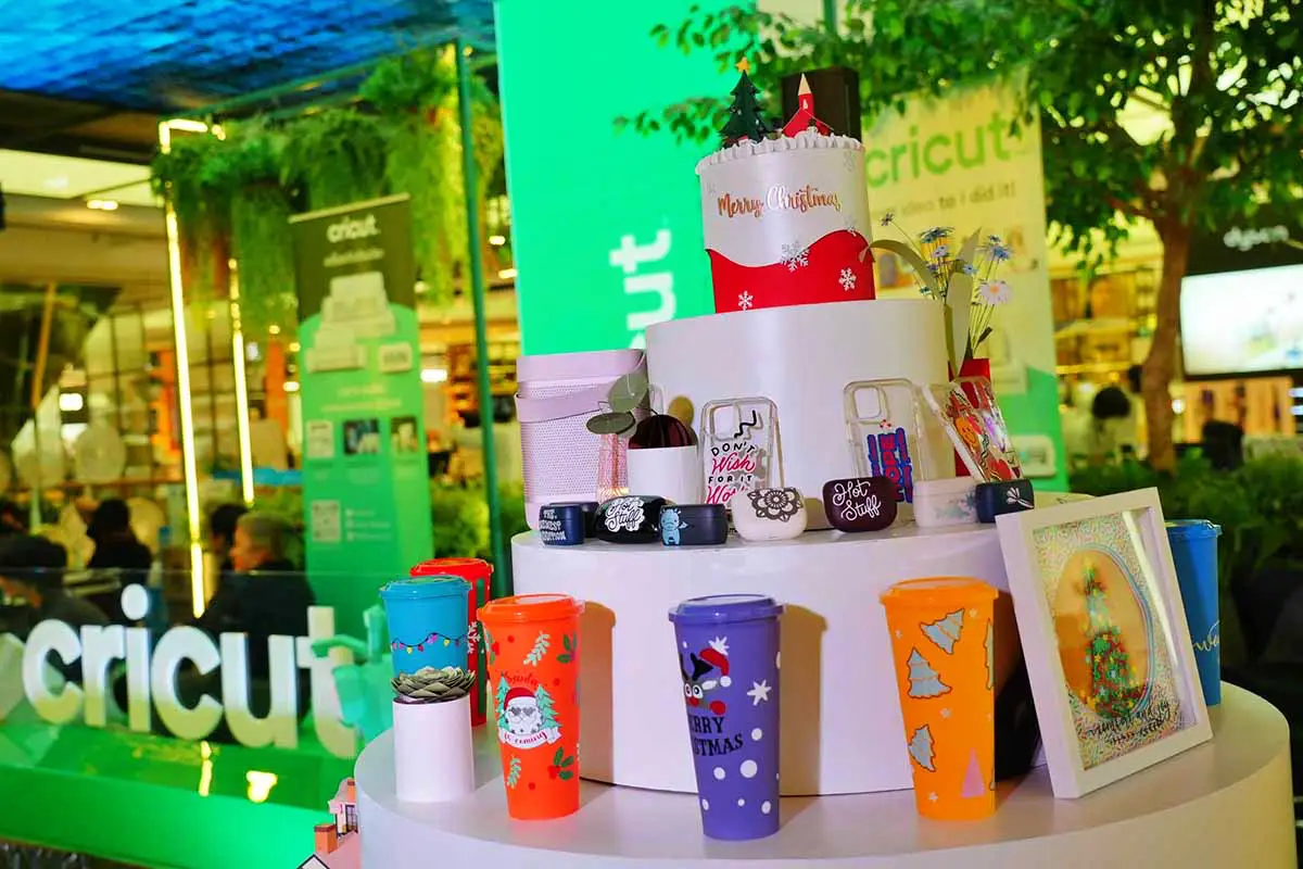 เปิดตัว Cricut