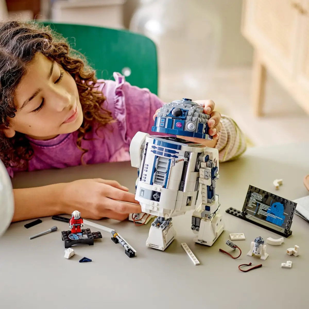 LEGO STAR WARS R2-D2 75379