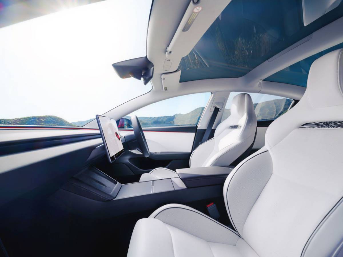 Tesla Model 3 Performance ราคา