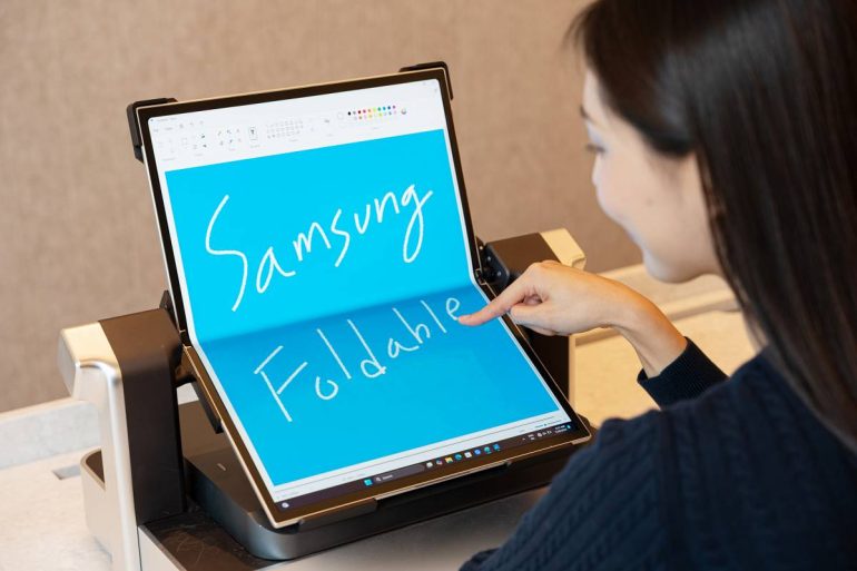 Samsung หน้าจอพับได้ Ces 2025