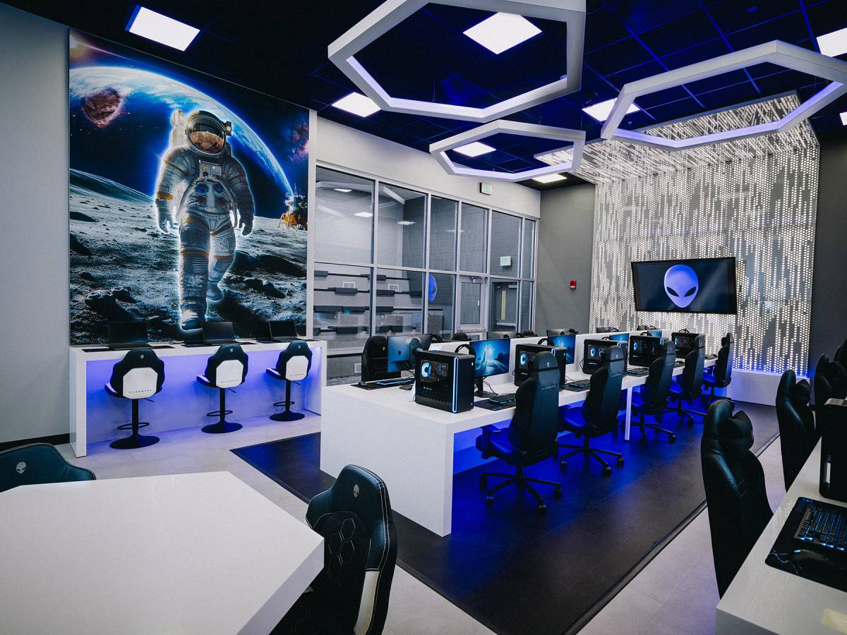 Alienware เกมมิ่งมอนิเตอร์ QD-OLED