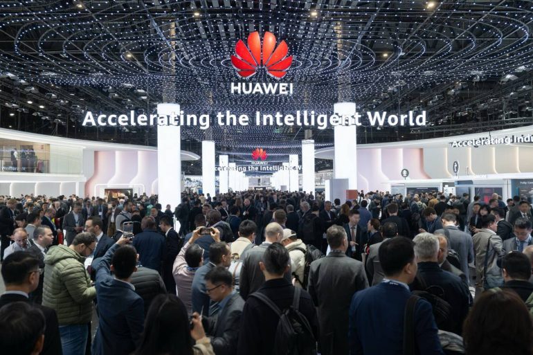 Huawei booth at MWC 2025