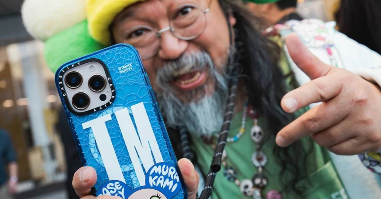CASETiFY TAKASHI MURAKAMI MR. DOB